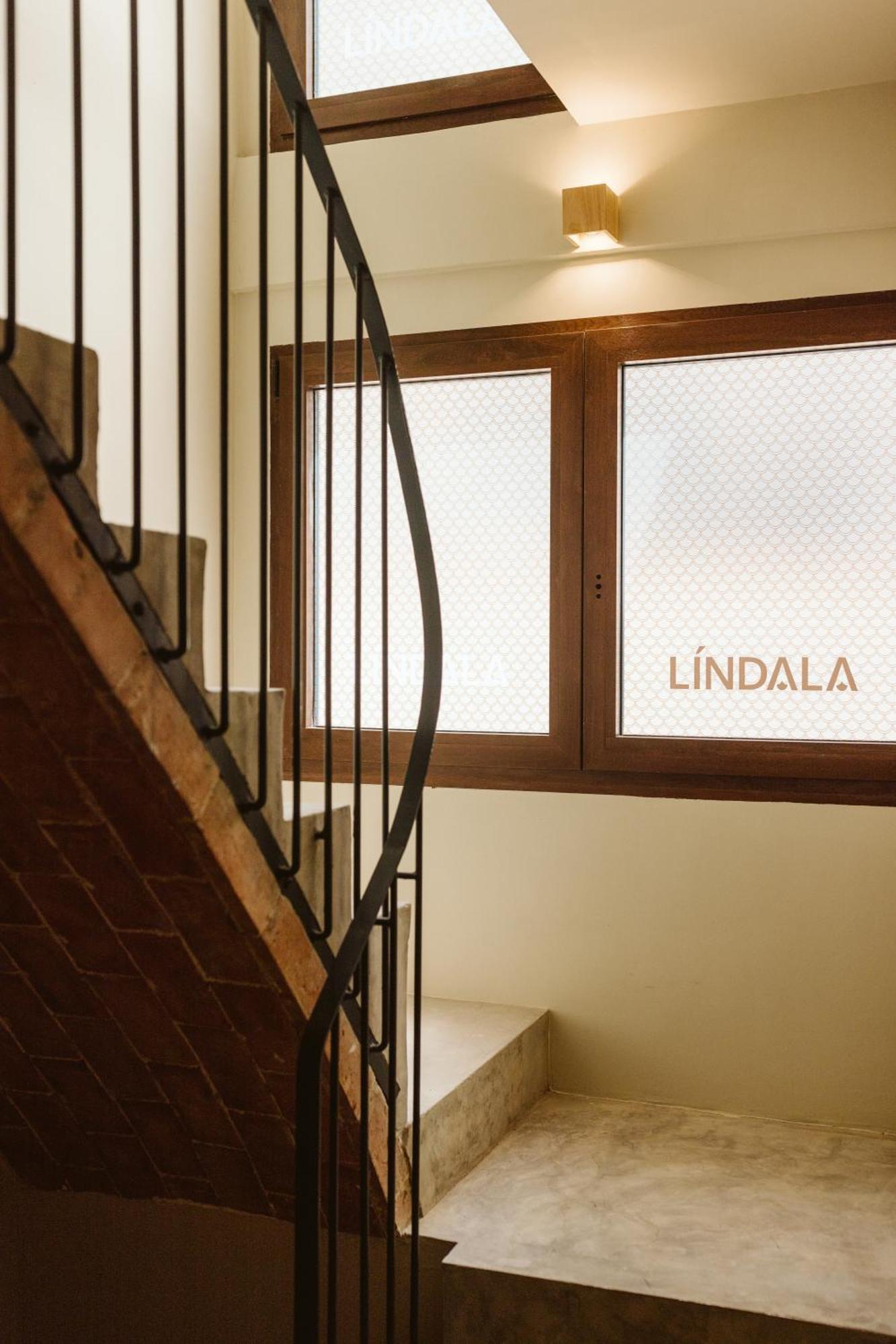 Lindala Natural Valencia Bagian luar foto